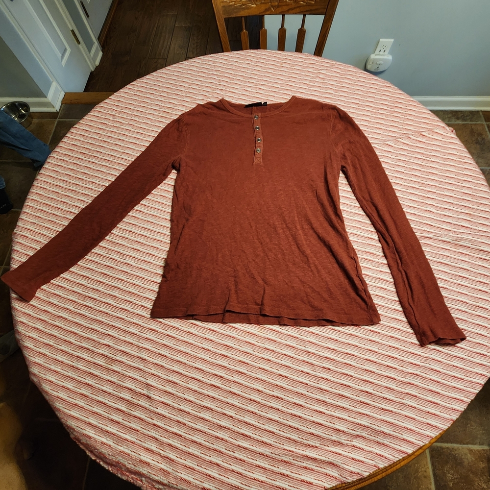 Men's Rust Long Sleeve Top